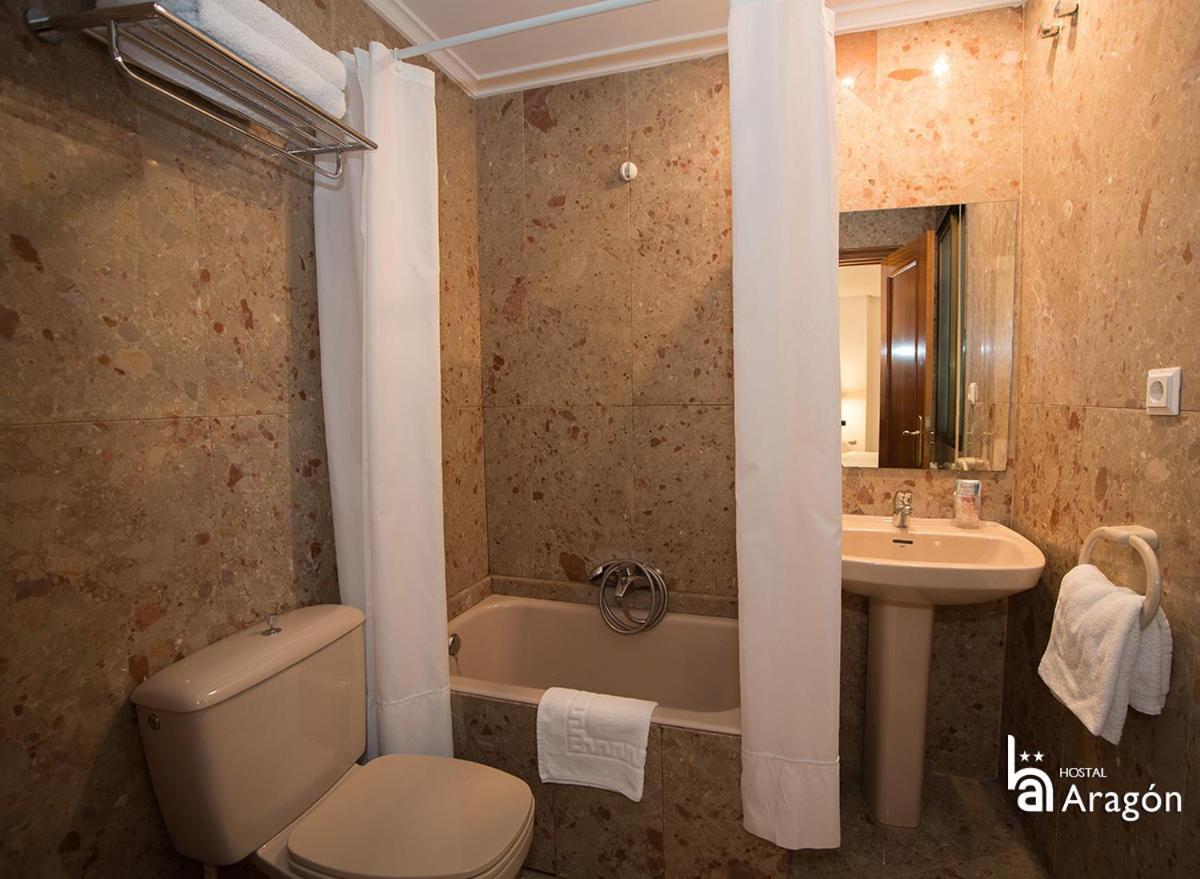 Hostal Aragon تيرويل المظهر الخارجي الصورة